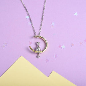 925 Sterling Silver Cat On The Moon Pendant/Necklace