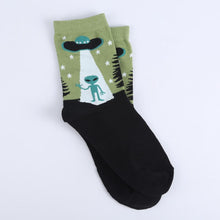 Load image into Gallery viewer, Funky Alien UFO Women&#39;s Crew Socks