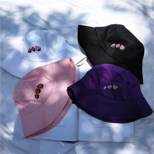 "STRAWBERRY" BUCKET HATS