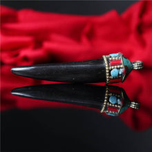 Load image into Gallery viewer, Natural Black Tibetan Horn Pendant
